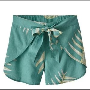 - Patagonia Garden Island Short. Sz M